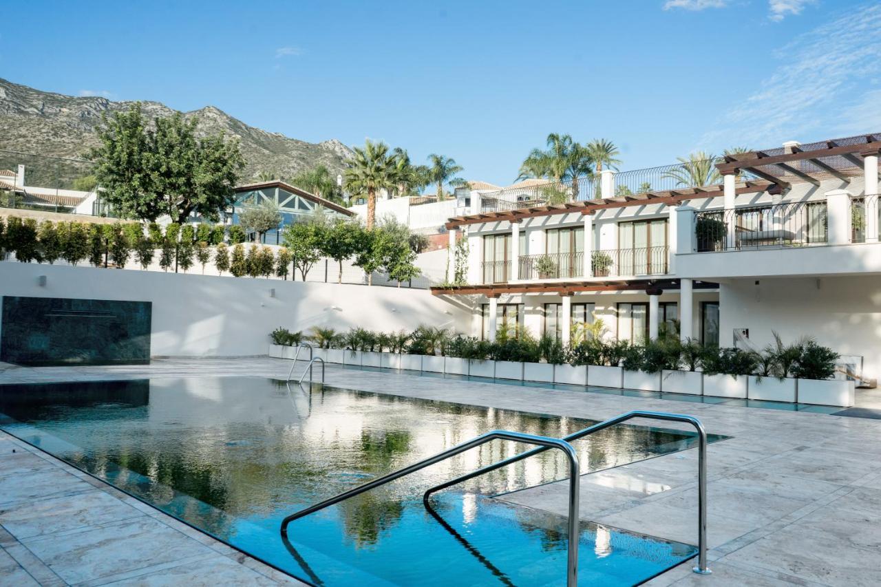 Sierra Blanca Resort And Spa Marbella Exterior photo